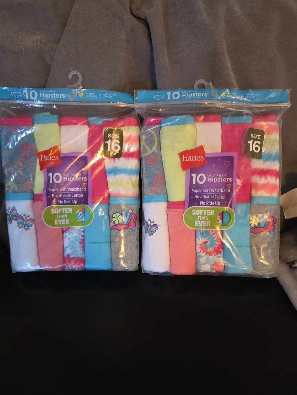 2 Pks Of Hanes Girls  Size 16 10-Pack Hipsters Panties